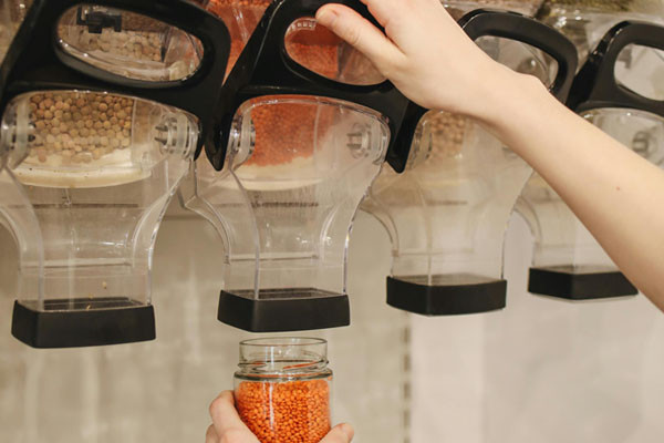 How can we design a zero-waste community?
